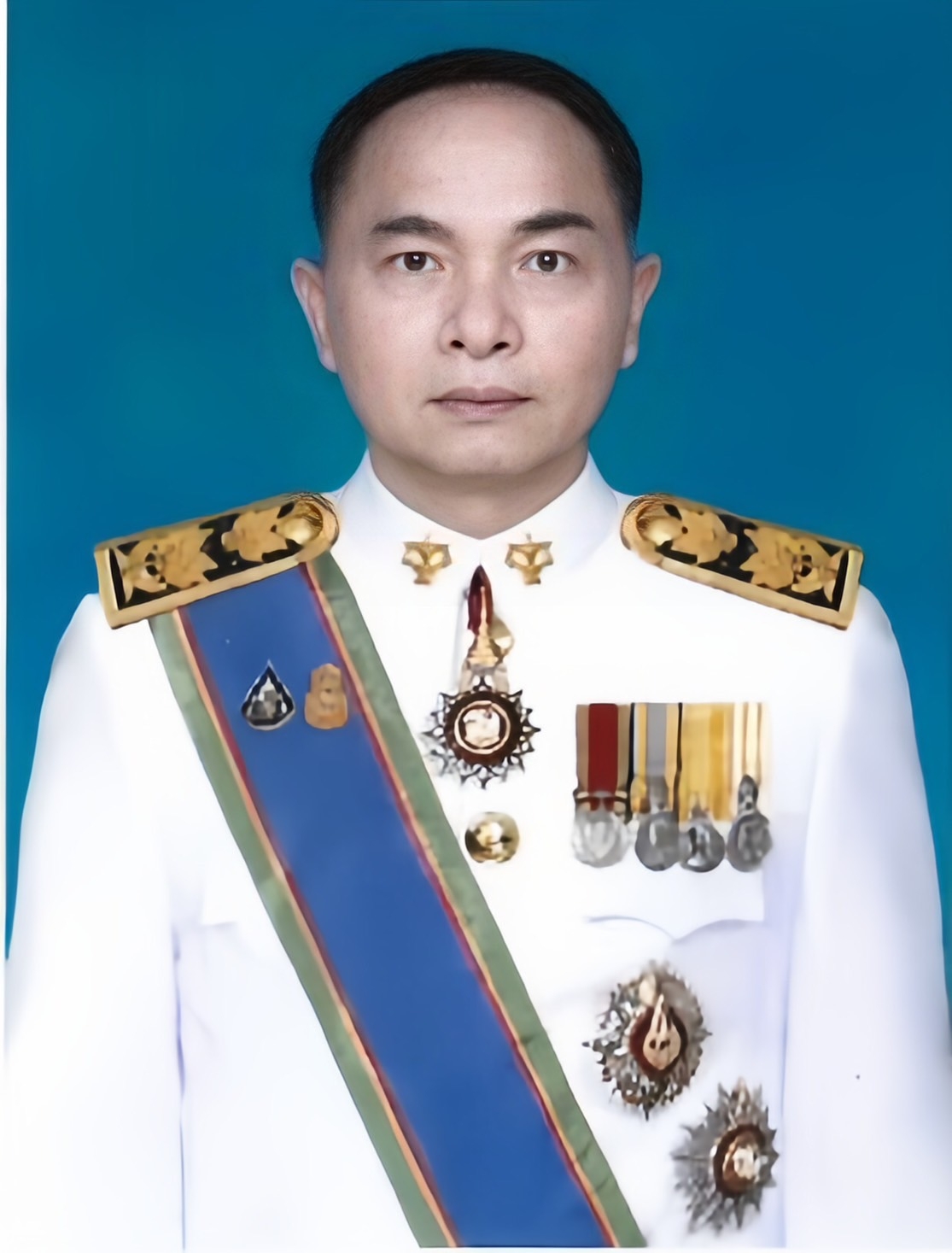 นายธนินท์รัฐ เมธาศศิสิทธิ์