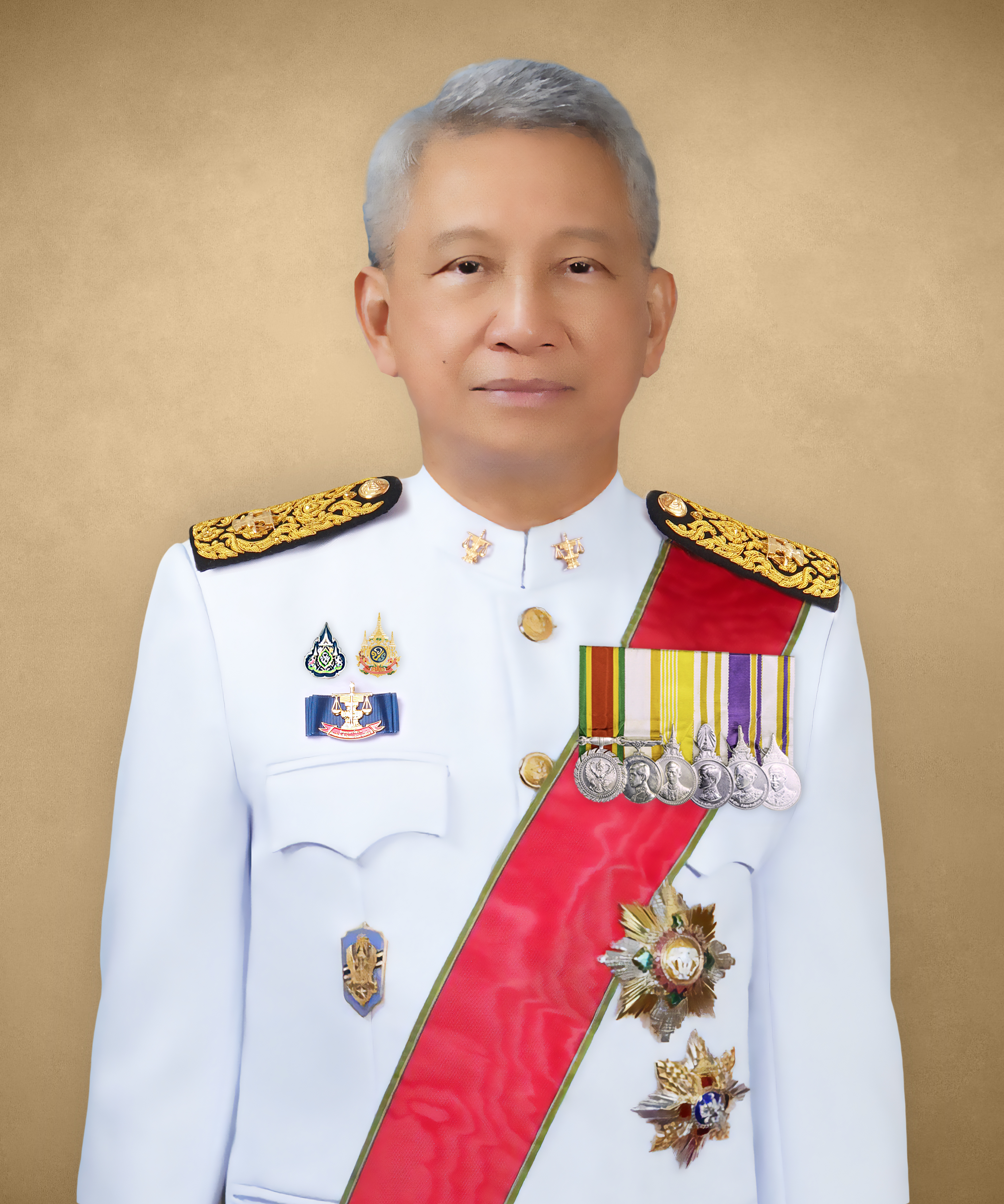 นายยุทธพงษ์ อภิรัตนรังษี.