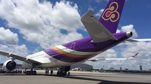 แย้ม 30คนบินไทย