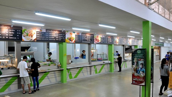 งัดข้อกฏหมายถกเงินกองทุนสร้างโรงอาหาร