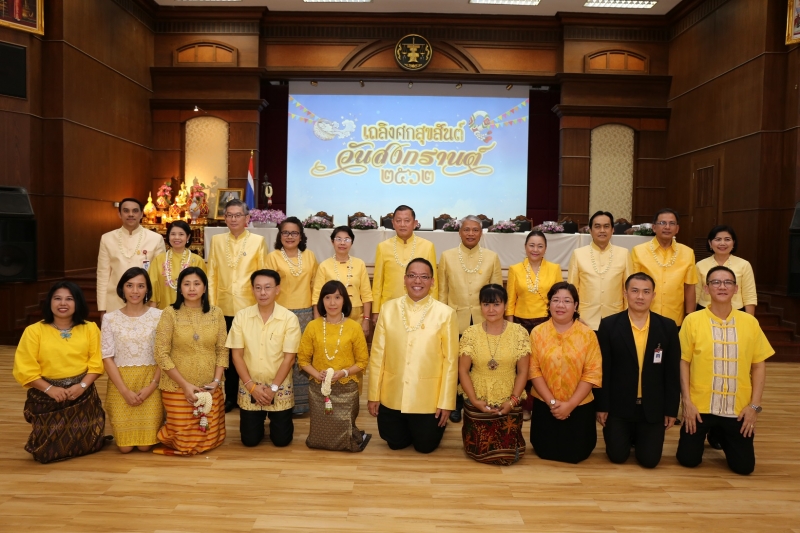 สรงน้ำพระรดน้ำขอพร ประจำปี 2562