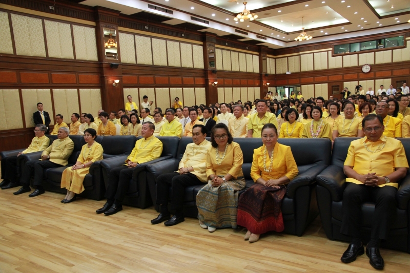 สรงน้ำพระรดน้ำขอพร ประจำปี 2562