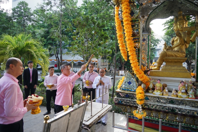 พิธีบวงสรวงเนื่องในวันคล้ายวันสถาปนา สำนักงานการตรวจเงินแผ่นดิน ครบรอบ 104 ปี