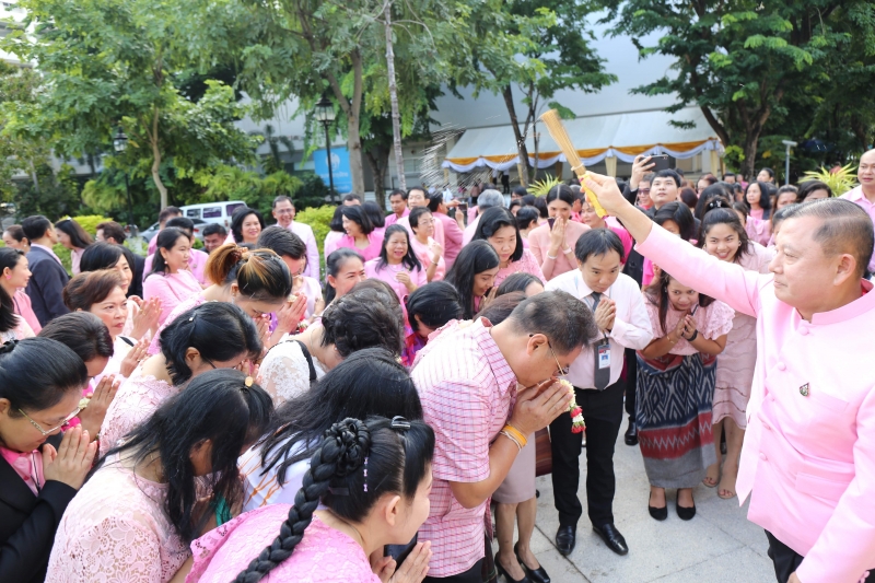 พิธีบวงสรวงเนื่องในวันคล้ายวันสถาปนา สำนักงานการตรวจเงินแผ่นดิน ครบรอบ 104 ปี