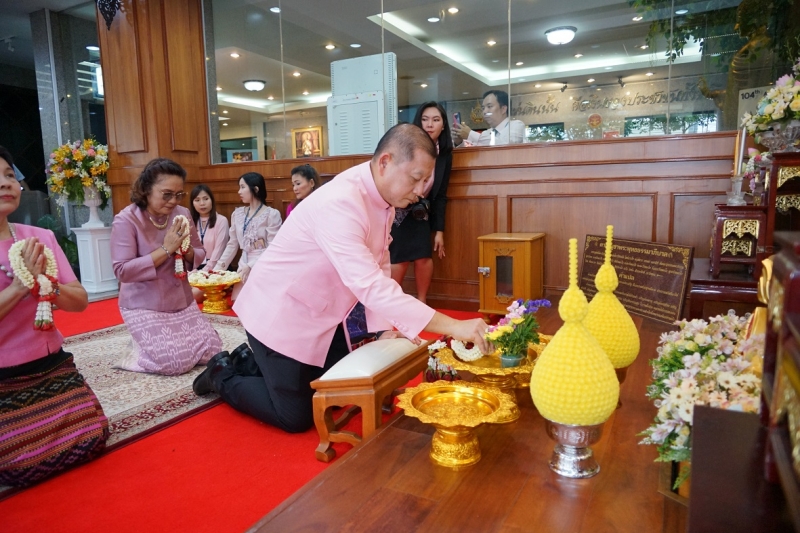 พิธีบวงสรวงเนื่องในวันคล้ายวันสถาปนา สำนักงานการตรวจเงินแผ่นดิน ครบรอบ 104 ปี