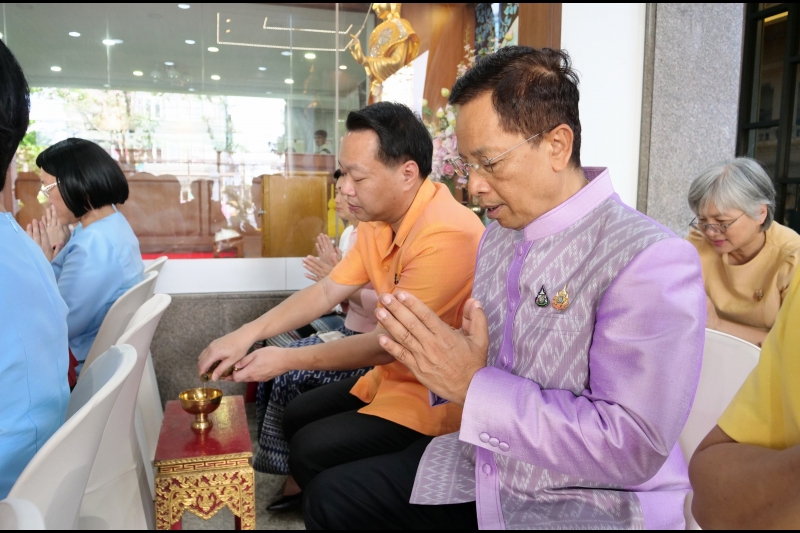 2562-09-25 สตง.ร่วมเป็นเจ้าภาพบำเพ็ญกุศลพระพิธีธรรมสวดพระอภิธรรมศพ พลเอก เปรม  ติณสูลานนท์ อดีตประธานองคมนตรีและรัฐบุรุษ 