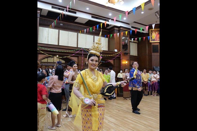 กิจกรรม สตง. 108 ปี สายใยผูกพัน สืบสานประเพณีสงกรานต์