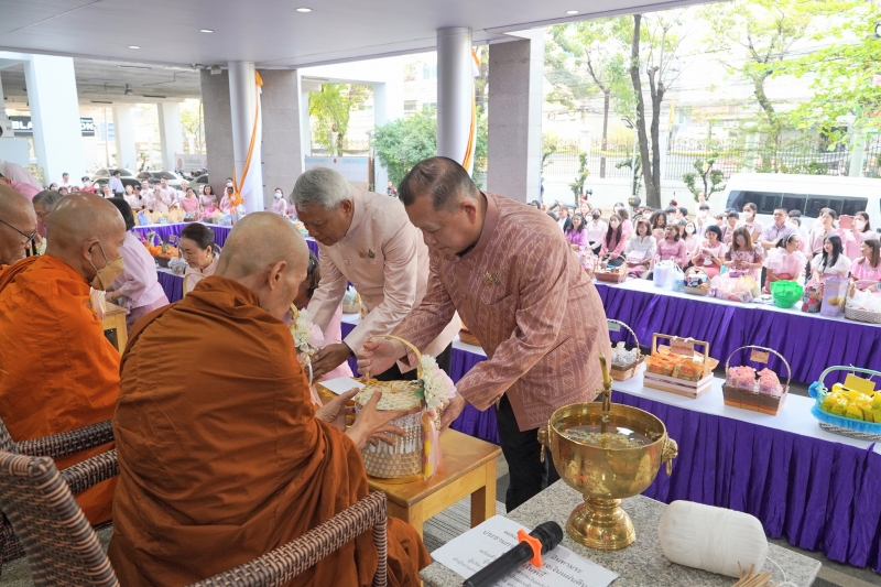 พิธีพุทธาภิเษกปูชนียมงคล