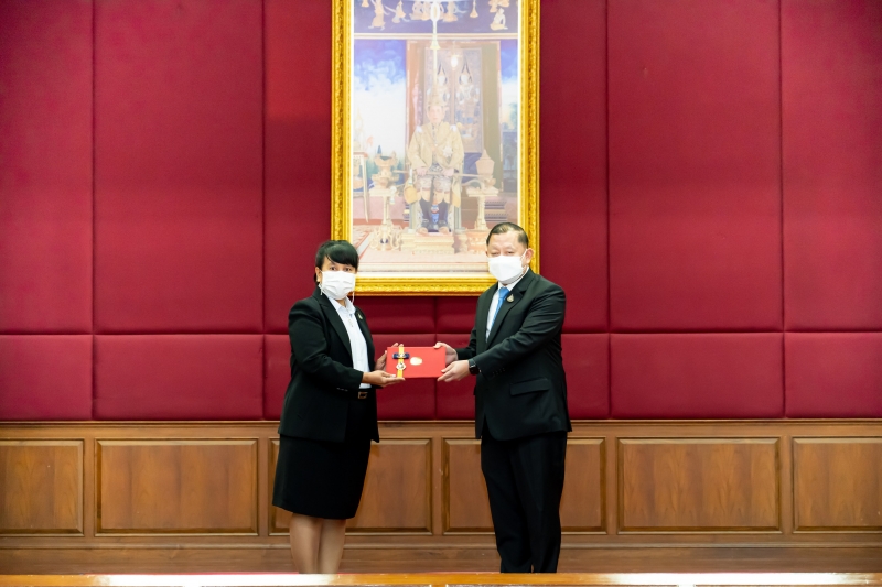 พิธีมอบประกาศนียบัตร โครงการพัฒนานักบริหารการตรวจเงินแผ่นดินระดับสูง (นตส.) รุ่นที่ 11 ณ สำนักงานการตรวจเงินแผ่นดิน