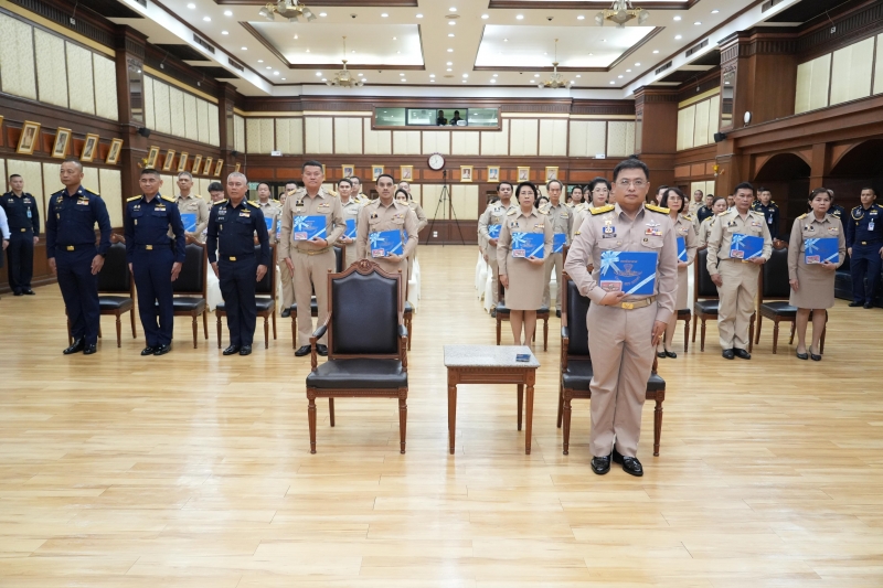 พิธีทำบุญตักบาตรข้าวสารอาหารแห้ง เดือนกุมภาพันธ์