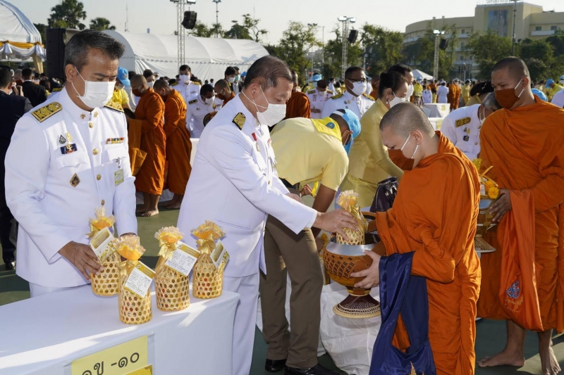  กิจกรรมเนื่องในวันคล้ายวันพระบรมราชสมภพพระบาทสมเด็จพระบรมชนกาธิเบศร มหาภูมิพลอดุลยเดชมหาราช บรมนาถบพิตร วันชาติ และวันพ่อแห่งชา