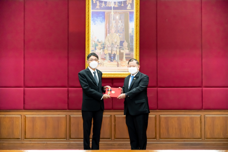 พิธีมอบประกาศนียบัตร โครงการพัฒนานักบริหารการตรวจเงินแผ่นดินระดับสูง (นตส.) รุ่นที่ 11 ณ สำนักงานการตรวจเงินแผ่นดิน