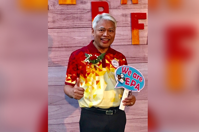 นายสรรเสริญ พลเจียก กรรมการตรวจเงินแผ่นดิน ได้รับรางวัลศิษย์เก่าดีเด่น EPA