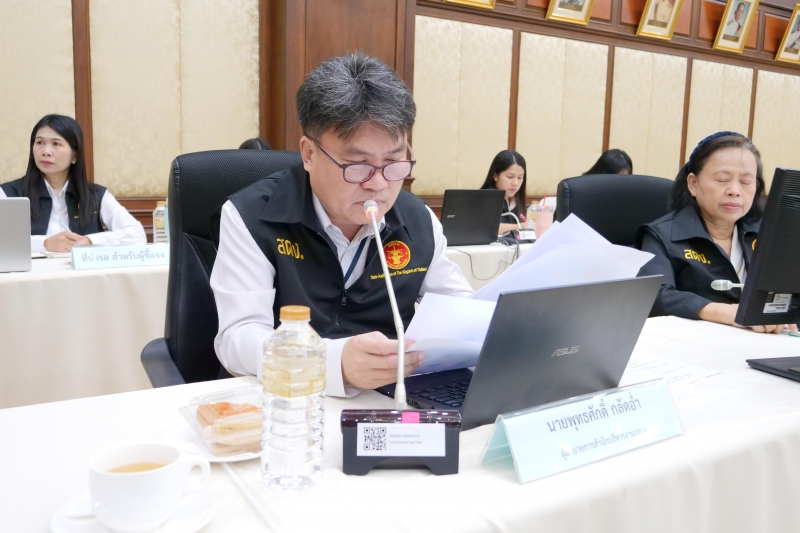 ทำบุญตักบาตรข้าวสารอาหารแห้ง