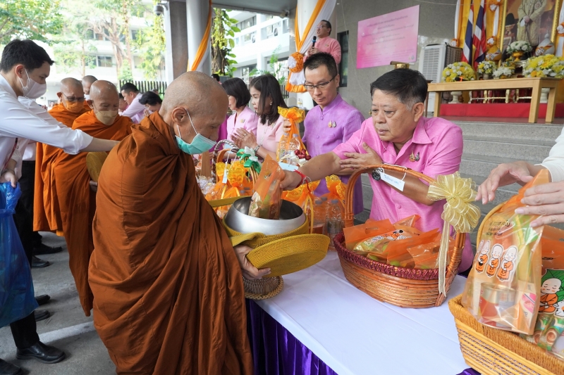 2567-02-09 พิธีเจริญพระพุทธมนต์สมโภชพระพุทธโสธร และบรรจุพระบรมสารีริกธาตุ