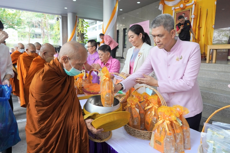 2567-02-09 พิธีเจริญพระพุทธมนต์สมโภชพระพุทธโสธร และบรรจุพระบรมสารีริกธาตุ