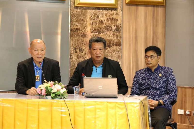พิธีทำบุญตักบาตรข้าวสารอาหารแห้ง เดือนมีนาคม 2562