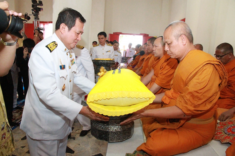 ประธานคณะกรรมการตรวจเงินแผ่นดินร่วมพิธีถวายผ้าพระกฐินพระราชทาน