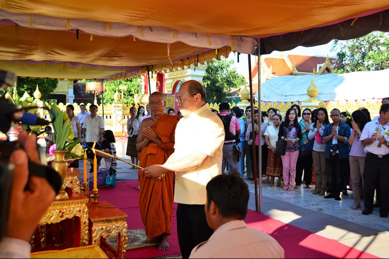 ผู้ว่าการตรวจเงินแผ่นดินจุดเทียน