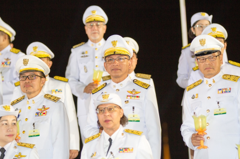 สตง.ร่วมเดินริ้วขบวนอัญเชิญเครื่องราชสักการะและร่วมพิธีจุดเทียนถวายพระพรชัยมงคลเนื่องในโอกาสวันเฉลิมพระชนมพรรษาพระบาทสมเด็จพระเจ