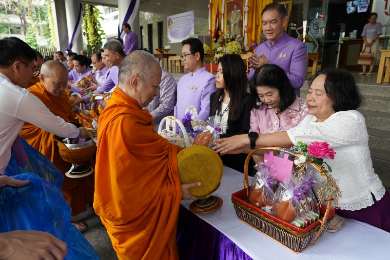 พิธีบำเพ็ญกุศลและกิจกรรมน้อมรำลึกเนื่องในวันคล้ายวันสวรรคตพระบาทสมเด็จพระจุลจอมเกล้าเจ้าอยู่หัว 23 ตุลาคม 2562 ณ ท้องสนามหลวง