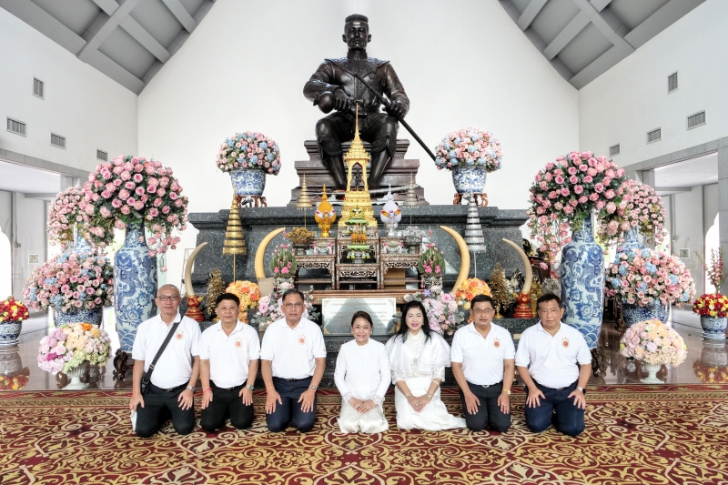 พิธีบวงสรวงดวงพระวิญญาณสมเด็จพระนเรศวรมหาราช ณ บริเวณวิหารสมเด็จพระนเรศวร วัดใหญ่ชัยมงคล จังหวัดพระนครศรีอยุธยา