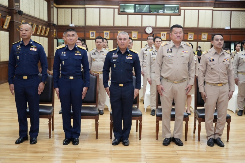 พิธีทำบุญตักบาตรข้าวสารอาหารแห้ง เดือนเมษายน 2562
