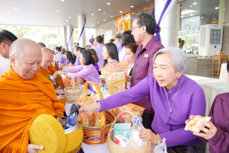 พิธีบำเพ็ญกุศลและกิจกรรมน้อมรำลึกเนื่องในวันคล้ายวันสวรรคตพระบาทสมเด็จพระจุลจอมเกล้าเจ้าอยู่หัว 23 ตุลาคม 2562 ณ ท้องสนามหลวง