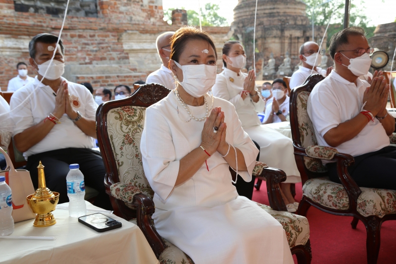 พิธีอธิษฐานจิตมวลสาร แผ่นจาร และแผ่นดวงชะตา 