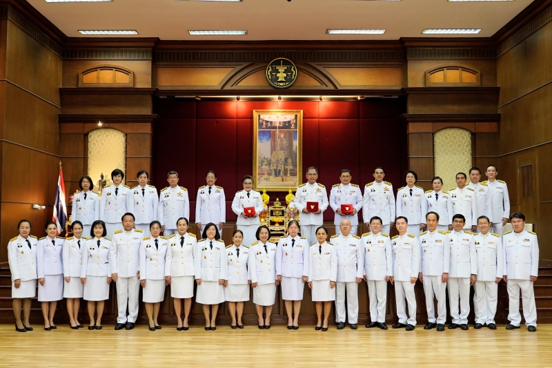 พิธีรับพระราชทานเครื่องราช