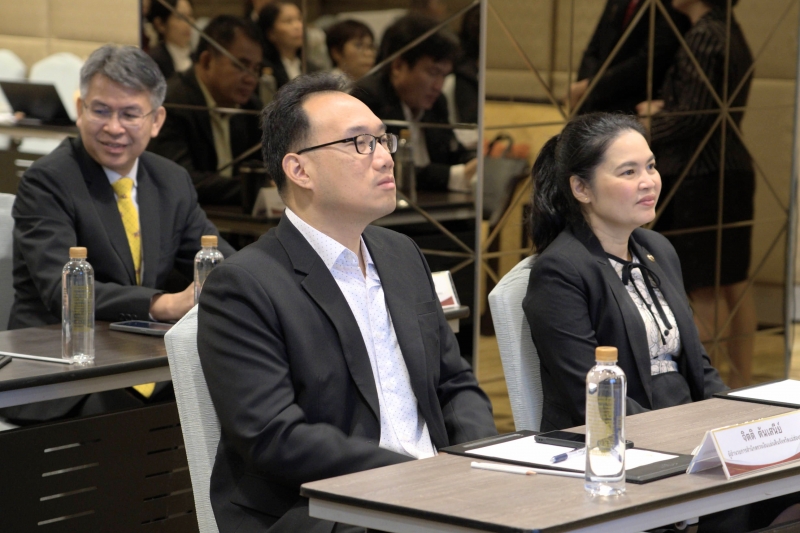 ความเป็นมืออาชีพในการตรวจเงินแผ่นดินของผู้บริหาร