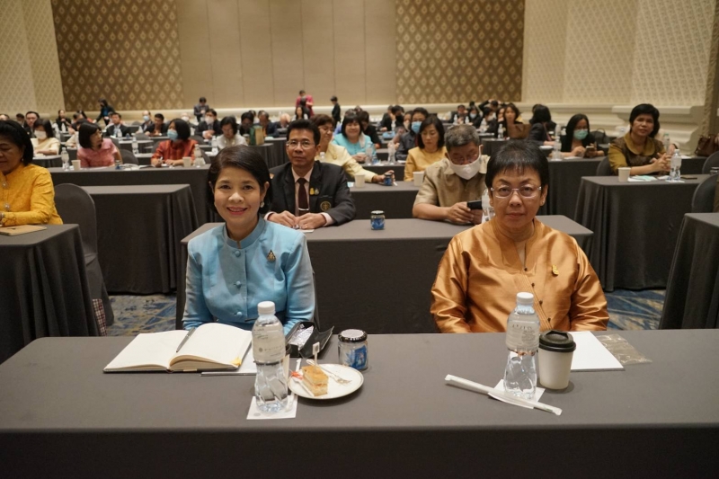 โครงการสัมมนาทางวิชาการสำนักงานการตรวจเงินแผ่นดิน ประจำปีงบประมาณ 2563 ครั้งที่ 2 เรื่อง บทบาทใหม่และวิถีสู่อนาคตของ สตง. 