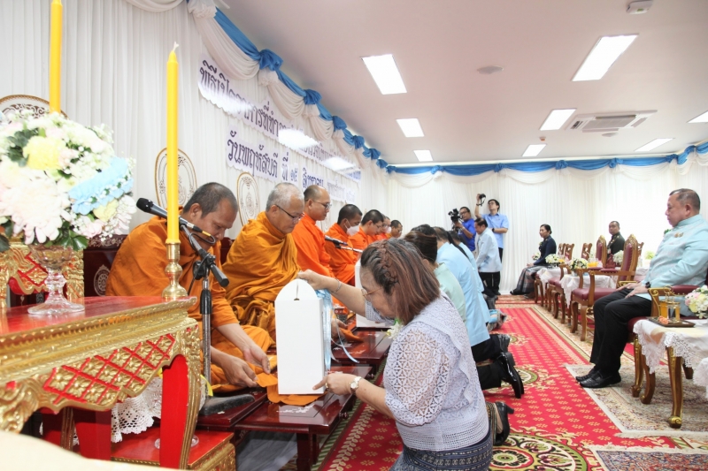 พิธีเปิดอาคาร