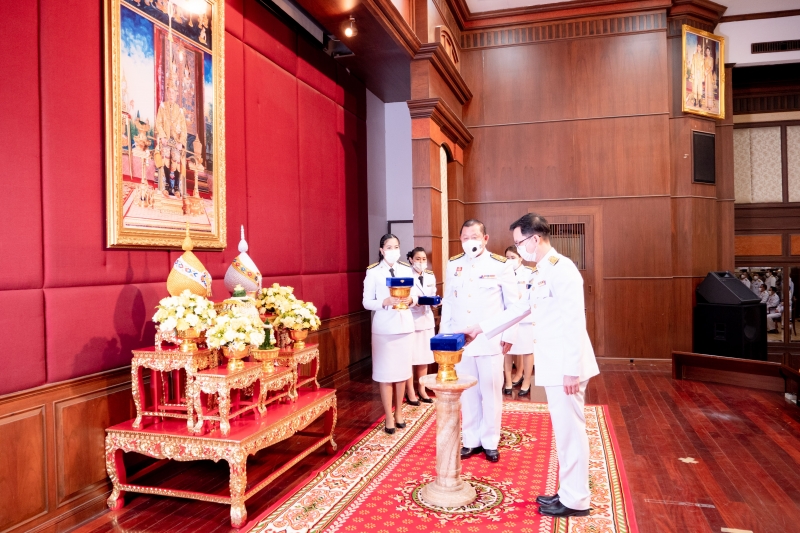 พิธีรับพระราชทานเครื่องราชอิสริยาภรณ์ชั้นสายสะพาย ประจำปี 2563