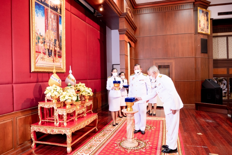พิธีรับพระราชทานเครื่องราชอิสริยาภรณ์ชั้นสายสะพาย ประจำปี 2563