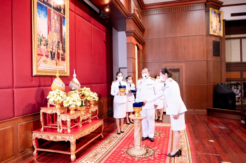 พิธีรับพระราชทานเครื่องราชอิสริยาภรณ์ชั้นสายสะพาย ประจำปี 2563