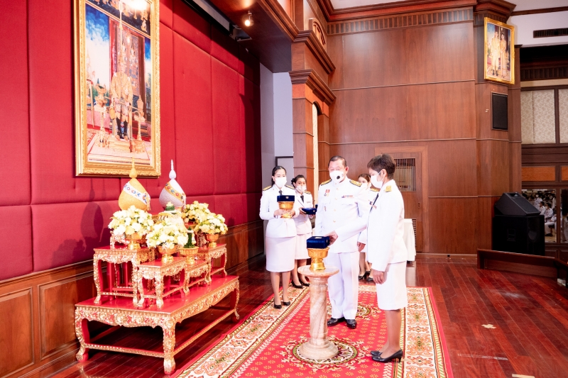 พิธีรับพระราชทานเครื่องราชอิสริยาภรณ์ชั้นสายสะพาย ประจำปี 2563