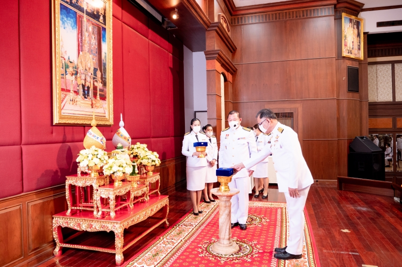 พิธีรับพระราชทานเครื่องราชอิสริยาภรณ์ชั้นสายสะพาย ประจำปี 2563