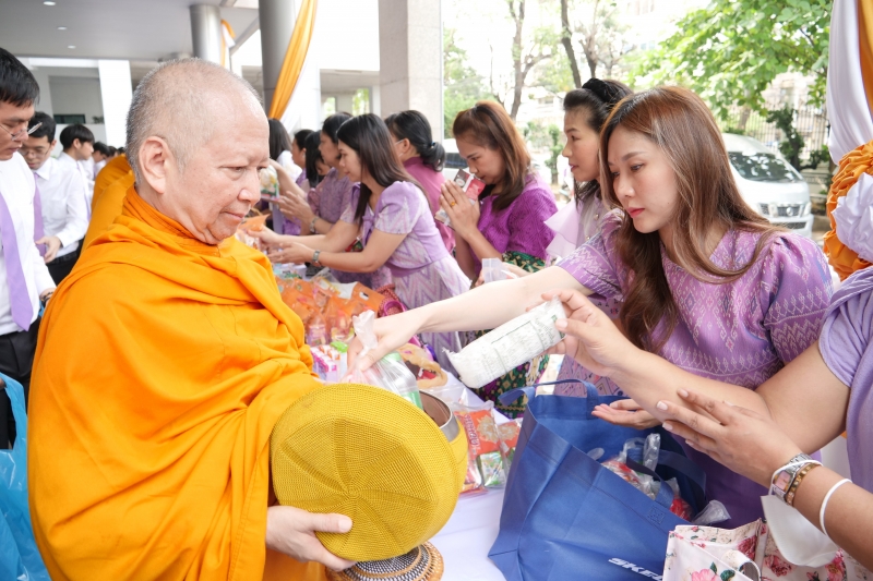 พิธีบำเพ็ญกุศลและกิจกรรมน้อมรำลึกเนื่องในวันคล้ายวันสวรรคตพระบาทสมเด็จพระจุลจอมเกล้าเจ้าอยู่หัว 23 ตุลาคม 2562 ณ ท้องสนามหลวง