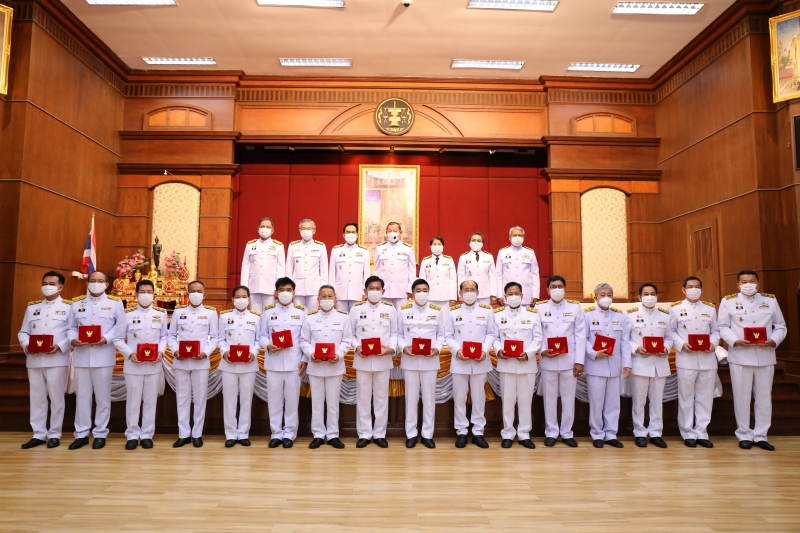 พิธีรับพระราชทานเครื่องราชอิสริยาภรณ์ชั้นสายสะพาย ประจำปี 2563