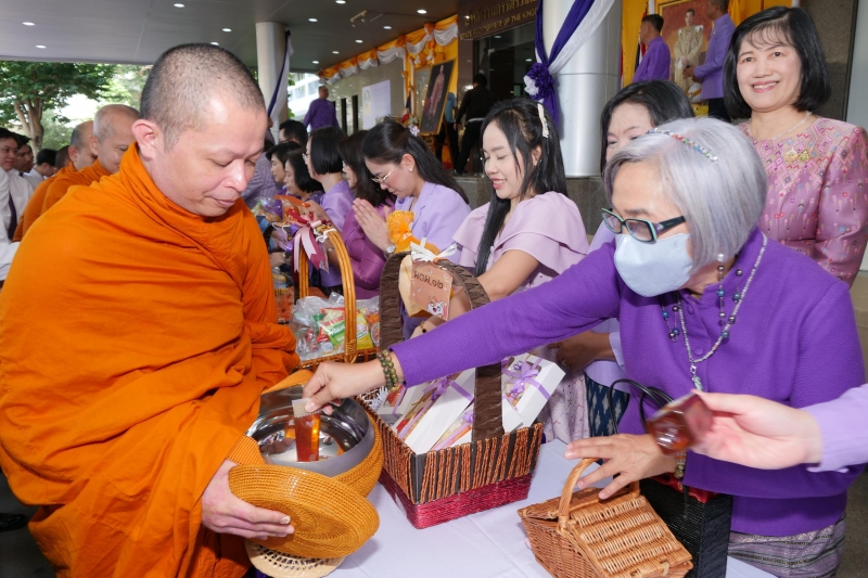 พิธีรับพระราชทานเครื่องราชอิสริยาภรณ์ชั้นสายสะพาย ประจำปี 2563