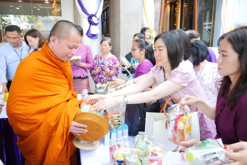พิธีรับพระราชทานเครื่องราชอิสริยาภรณ์ชั้นสายสะพาย ประจำปี 2563