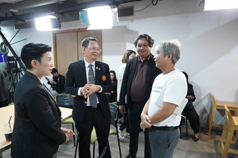 นายคณพศ หงสาวรางกูร รองผู้ว่าการตรวจเงินแผ่นดิน ร่วมแสดงความยินดี