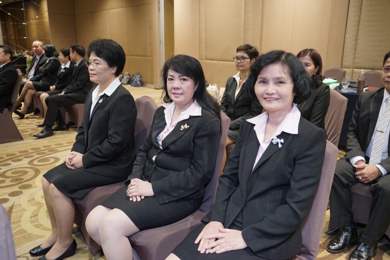 พิธีมอบประกาศนียบัตรและพิธีปิดโครงการพัฒนา นักบริหารการตรวจเงินแผ่นดินระดับสูง รุ่นที่ 9