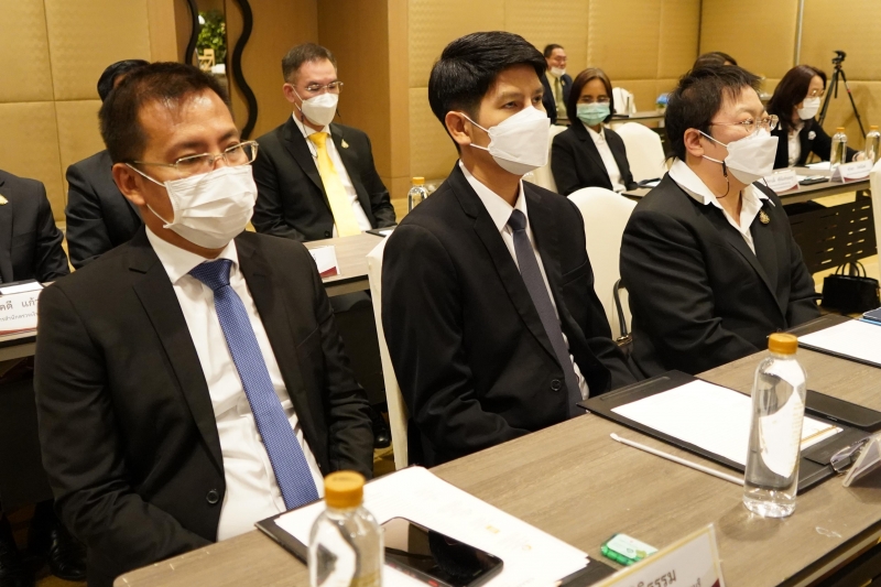ผู้เข้าร่วมโครงการพัฒนานักบริหารการตรวจเงินแผ่นดินระดับสูง (นตส.) รุ่นที่ 12 