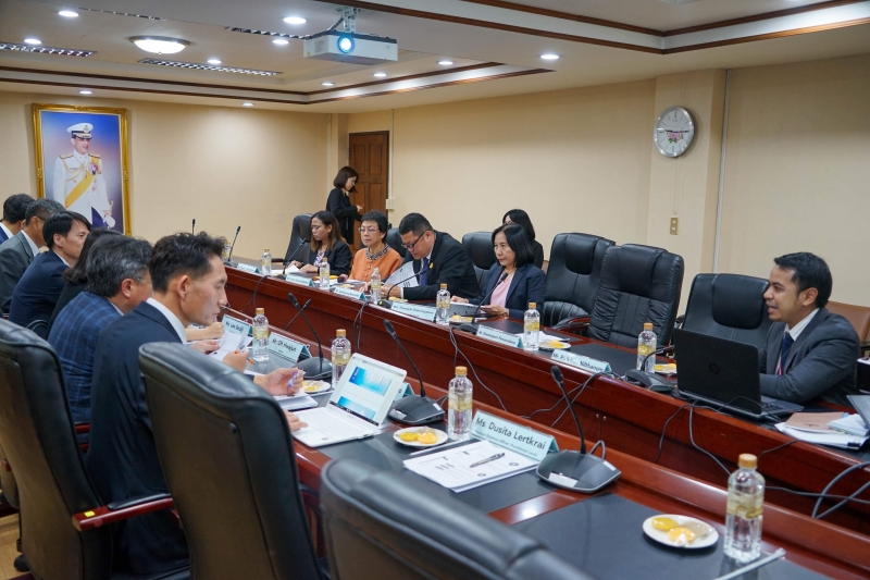 คณะผู้แทนจากสถาบันฝึกอบรมด้านการตรวจสอบและสืบสวนของ สตง. เกาหลี เข้าเยี่ยมคารวะ ปตง. ผตง. และคณะผู้บริหาร สตง.คณะผู้แทนจากสถาบัน