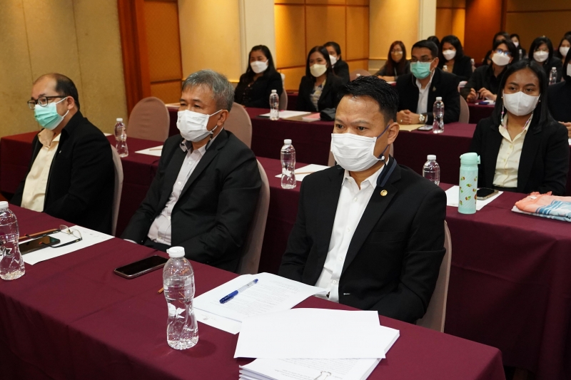 16 พิธีเปิดโครงการฝึกอบรม หลักสูตร “การตรวจสอบการปฏิบัติตามกฎหมาย เพื่อกำหนดแนวปฏิบัติฯ ตามหลักเกณฑ์มาตรฐานการตรวจเงินแผ่นดิน” 