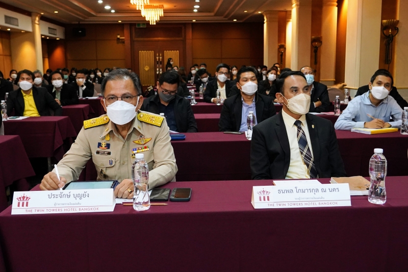 16 พิธีเปิดโครงการฝึกอบรม หลักสูตร “การตรวจสอบการปฏิบัติตามกฎหมาย เพื่อกำหนดแนวปฏิบัติฯ ตามหลักเกณฑ์มาตรฐานการตรวจเงินแผ่นดิน” 