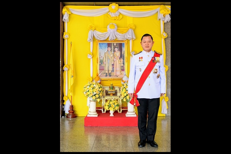 คตง. ผตง. และผู้บริหารระดับสูง เข้าเฝ้าทูลละอองธุลีพระบาทรับเสด็จ พระบาทสมเด็จพระเจ้าอยู่หัว และสมเด็จพระนางเจ้าฯ พระบรมราชินี