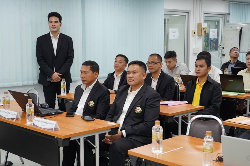 โดรน